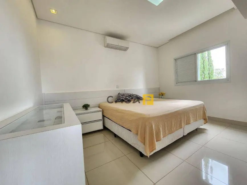 Foto 3 de Casa de Condomínio com 4 quartos à venda, 330m2 em Jardim Primavera, Nova Odessa - SP