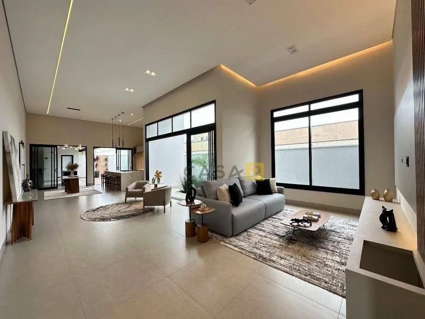 Casa de Condomínio com 3 quartos à venda, 465m2 em Fazenda Santa Lúcia, Americana - SP - imagem 2 Foto 2 de Casa de Condomínio com 3 quartos à venda, 465m2 em Fazenda Santa Lúcia, Americana - SP