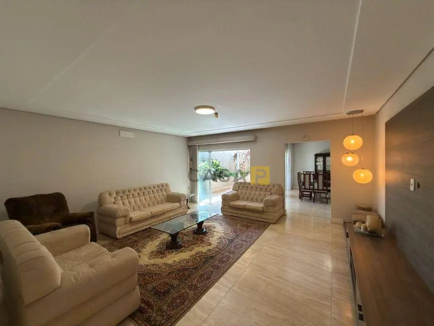 Foto 1 de Casa com 3 quartos à venda, 375m2 em Jardim São Paulo, Americana - SP