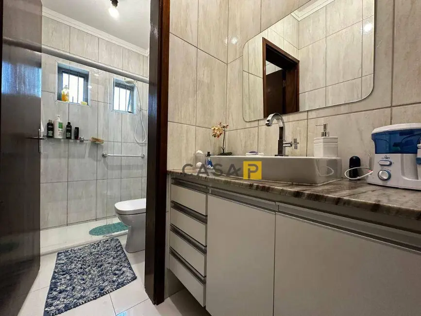 Foto 35 de Casa à venda, 974m2 em Santo Antônio, Americana - SP