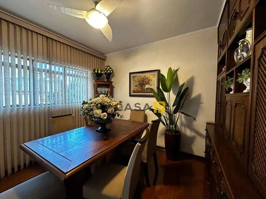 Foto 20 de Casa à venda, 974m2 em Santo Antônio, Americana - SP