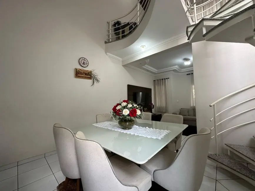 Foto 5 de Casa com 3 quartos à venda, 212m2 em Campo Verde, Americana - SP