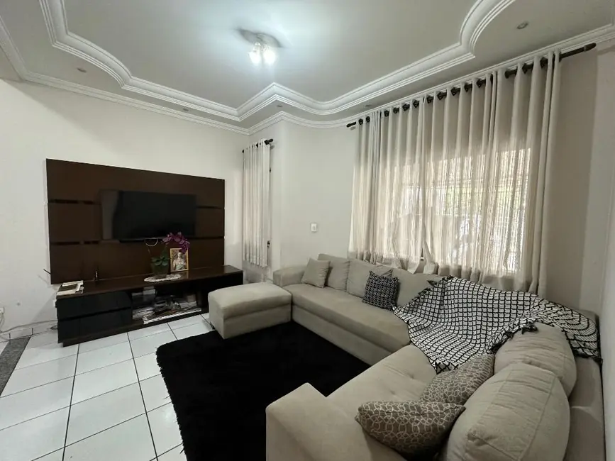 Foto 3 de Casa com 3 quartos à venda, 212m2 em Campo Verde, Americana - SP