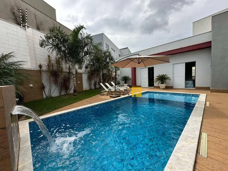 Casa de Condomínio com 3 quartos à venda, 359m2 em Loteamento Residencial Jardim dos Ipês Amarelos, Americana - SP - imagem 3 Foto 3 de Casa de Condomínio com 3 quartos à venda, 359m2 em Loteamento Residencial Jardim dos Ipês Amarelos, Americana - SP