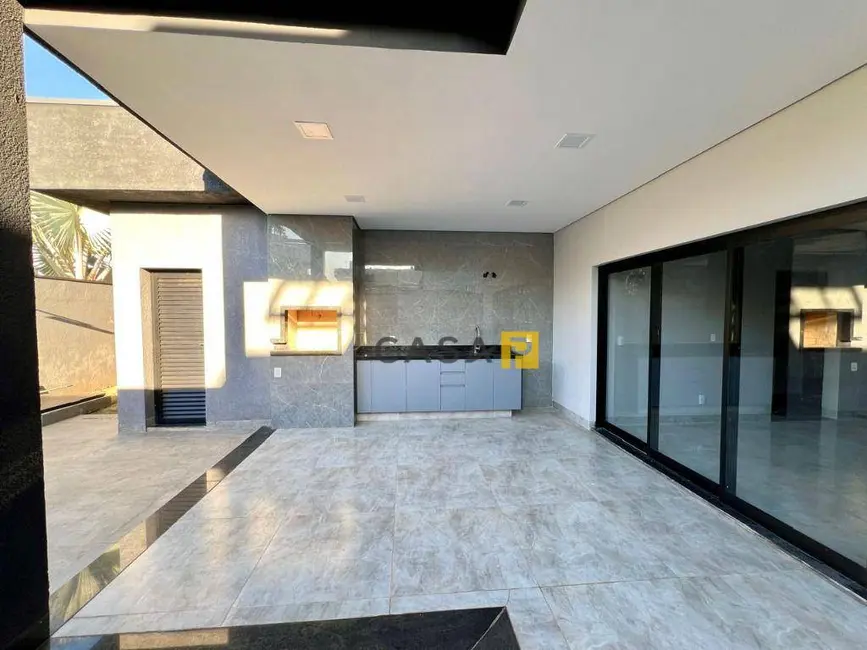 Casa com 3 quartos à venda e para alugar, 360m2 em Jardim Imperador, Americana - SP - imagem 4 Foto 4 de Casa com 3 quartos à venda e para alugar, 360m2 em Jardim Imperador, Americana - SP