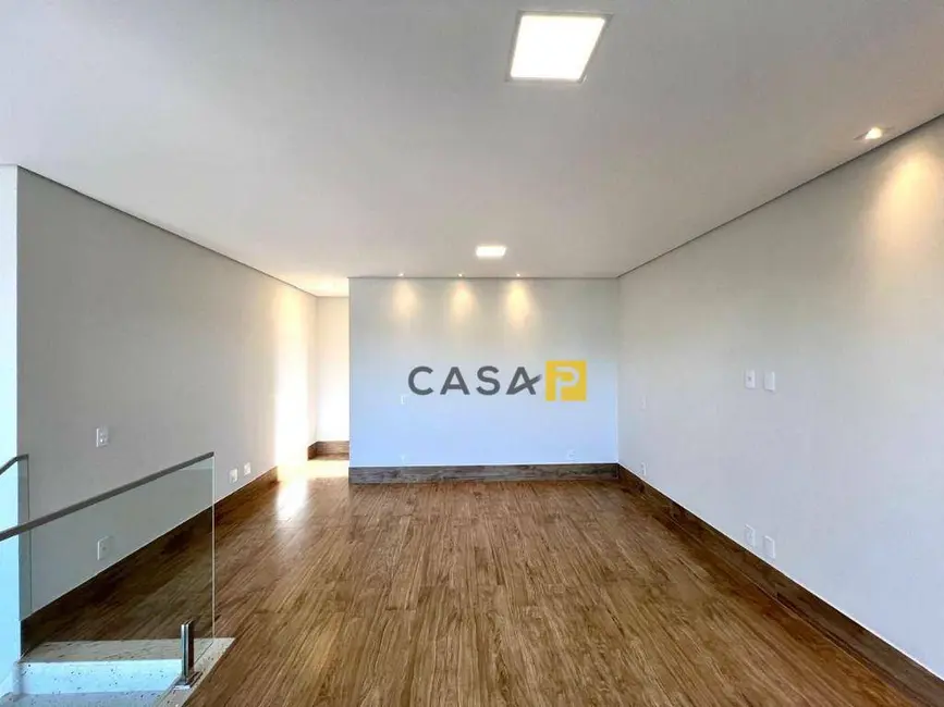 Foto 3 de Casa com 4 quartos à venda, 300m2 em Nova Odessa - SP