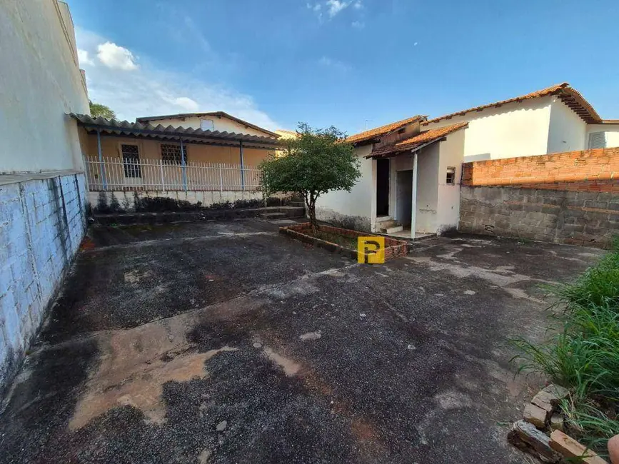 Casa com 2 quartos à venda, 346m2 em Jardim Ipiranga, Americana - SP - imagem 5 Foto 5 de Casa com 2 quartos à venda, 346m2 em Jardim Ipiranga, Americana - SP