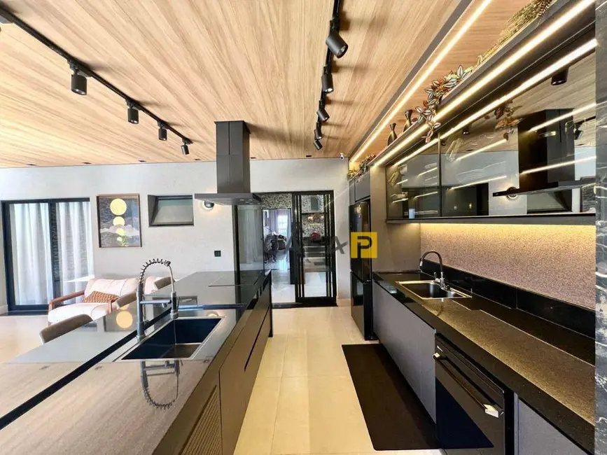 Foto 1 de Casa com 3 quartos à venda, 300m2 em Cidade Jardim I, Americana - SP