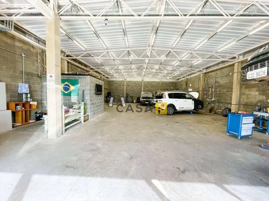 Foto 2 de Sala Comercial à venda, 300m2 em Parque Universitário, Americana - SP