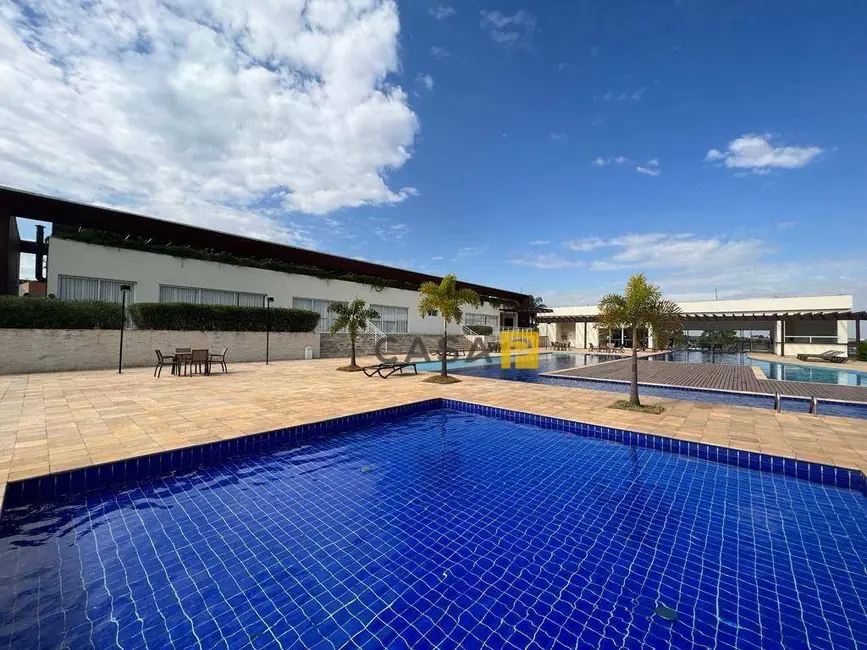 Foto 1 de Terreno / Lote à venda, 1100m2 em Nova Odessa - SP