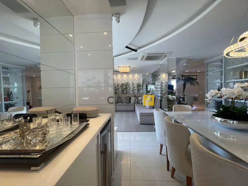 Apartamento com 3 quartos à venda, 210m2 em Centro, Americana - SP - imagem 9 Foto 9 de Apartamento com 3 quartos à venda, 210m2 em Centro, Americana - SP