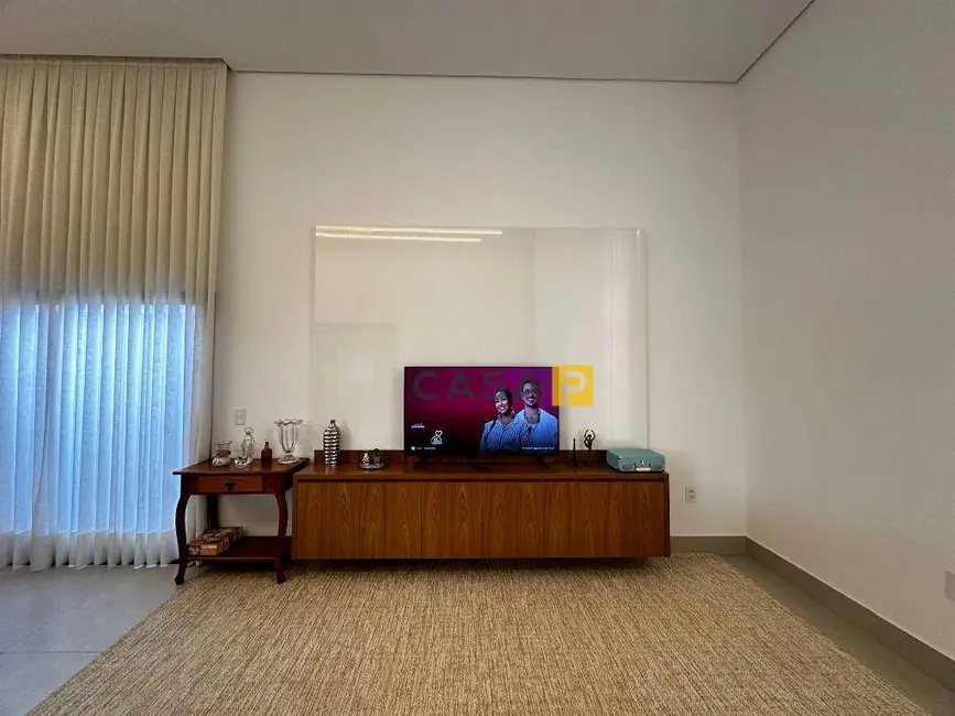 Foto 4 de Casa de Condomínio com 3 quartos à venda, 300m2 em Nova Odessa - SP