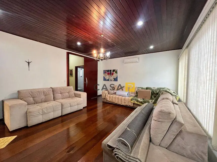 Foto 4 de Casa com 4 quartos à venda, 324m2 em Chácara Machadinho II, Americana - SP