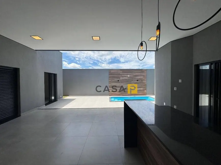 Foto 3 de Casa com 3 quartos à venda, 250m2 em Nova Odessa - SP