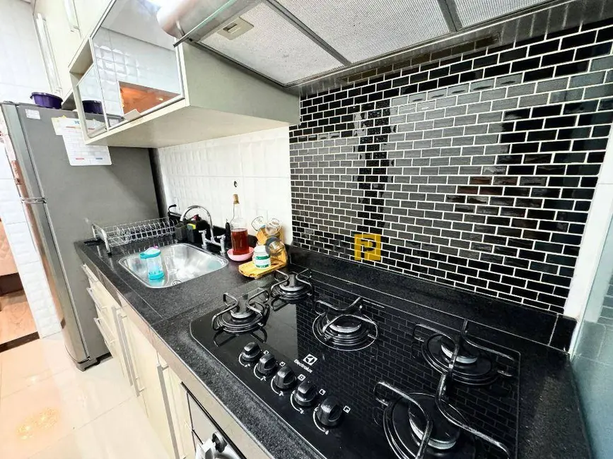 Foto 9 de Apartamento com 3 quartos à venda, 81m2 em Jardim Jacyra, Americana - SP