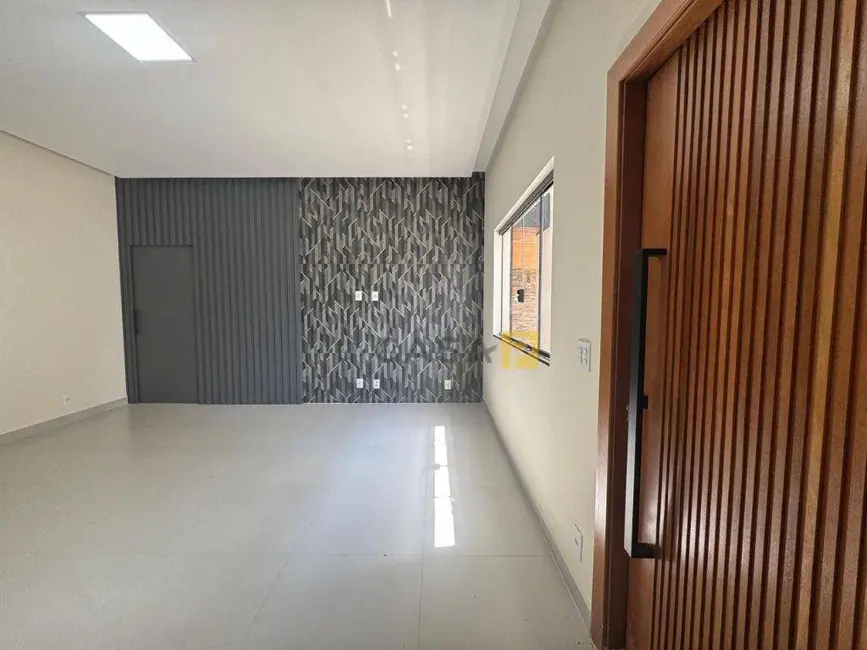 Foto 4 de Casa de Condomínio com 3 quartos à venda, 300m2 em Jardim Dona Maria Azenha, Nova Odessa - SP