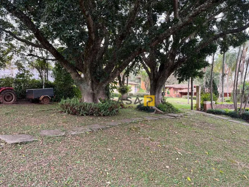 Chácara com 8 quartos à venda, 4000m2 em Jardim São Roque, Avare - SP - imagem 9 Foto 9 de Chácara com 8 quartos à venda, 4000m2 em Jardim São Roque, Avare - SP