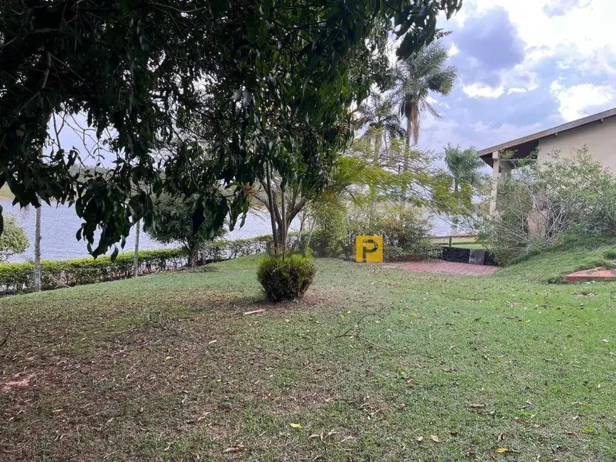 Chácara com 8 quartos à venda, 4000m2 em Jardim São Roque, Avare - SP - imagem 7 Foto 7 de Chácara com 8 quartos à venda, 4000m2 em Jardim São Roque, Avare - SP