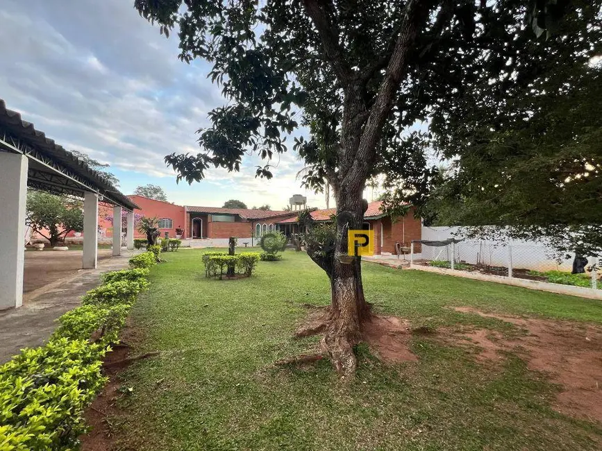 Foto 4 de Chácara com 6 quartos à venda, 2000m2 em Parque das Laranjeiras, Cosmopolis - SP