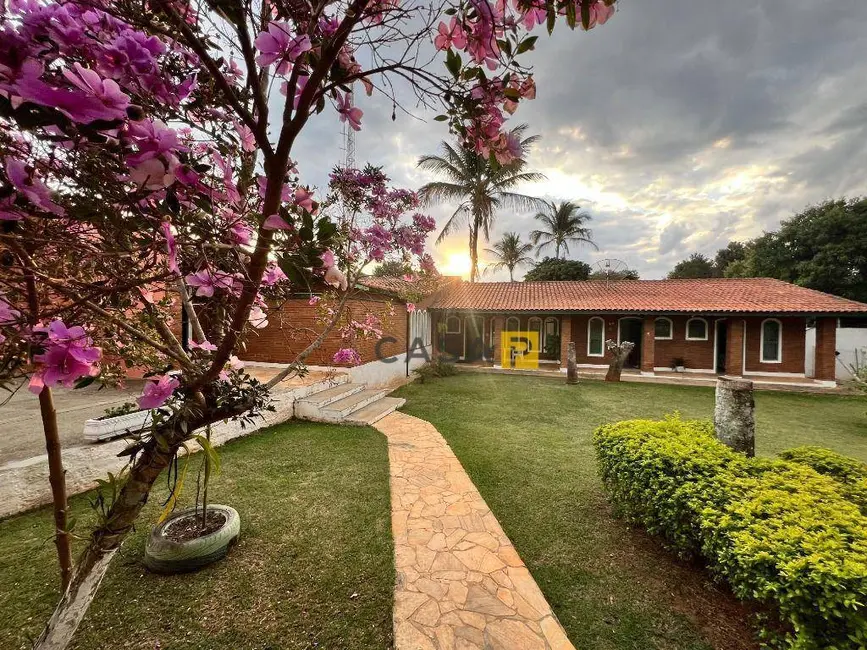 Foto 1 de Chácara com 6 quartos à venda, 2000m2 em Parque das Laranjeiras, Cosmopolis - SP