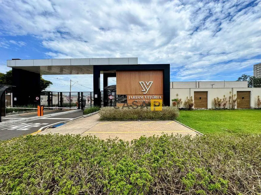 Foto 2 de Terreno / Lote à venda, 332m2 em Nova Odessa - SP