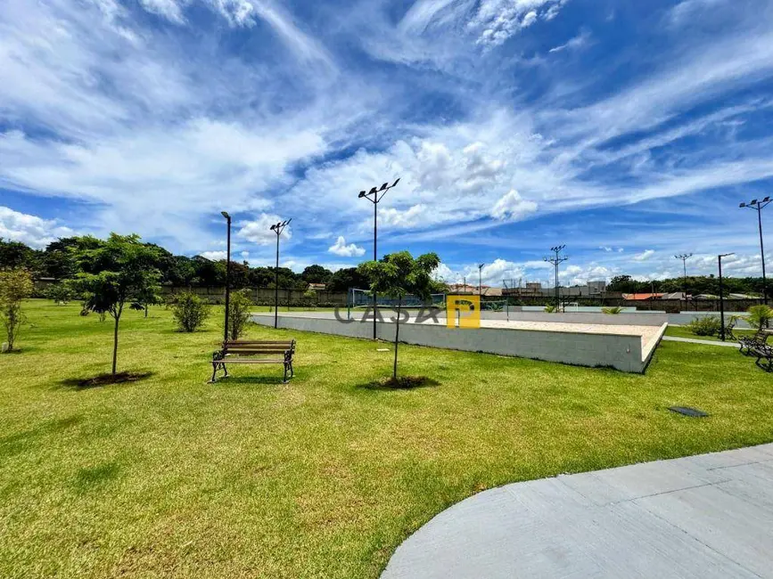 Foto 2 de Terreno / Lote à venda, 417m2 em Nova Odessa - SP