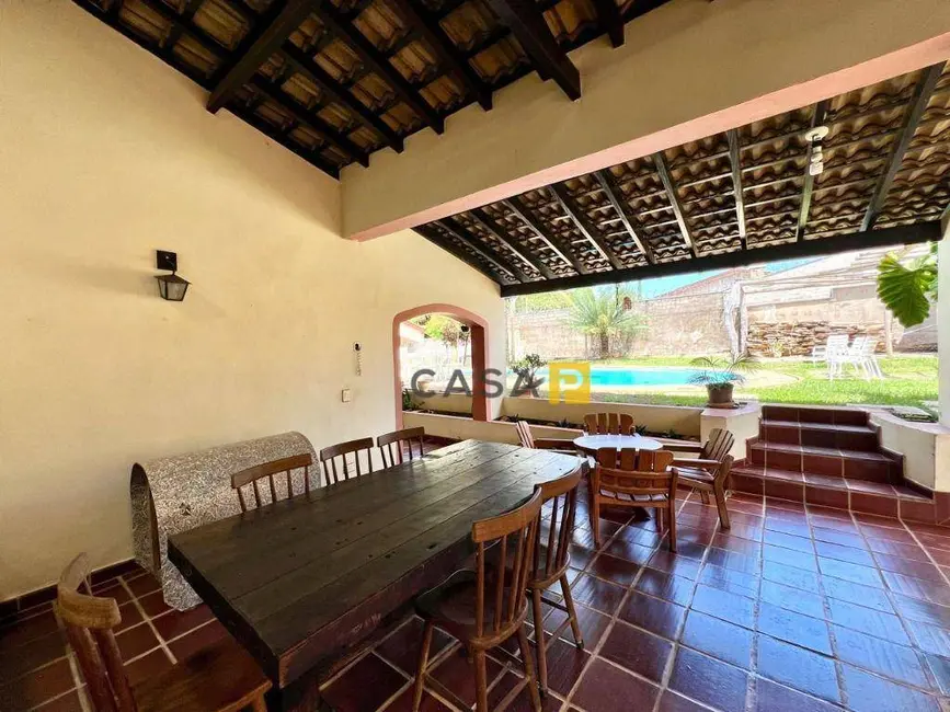 Casa com 4 quartos à venda, 1537m2 em Chácara Lucília, Americana - SP - imagem 8 Foto 8 de Casa com 4 quartos à venda, 1537m2 em Chácara Lucília, Americana - SP