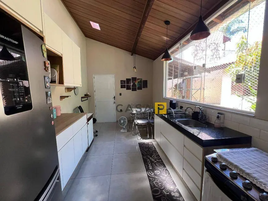 Casa com 4 quartos à venda, 364m2 em Jardim Europa, Nova Odessa - SP - imagem 4 Foto 4 de Casa com 4 quartos à venda, 364m2 em Jardim Europa, Nova Odessa - SP