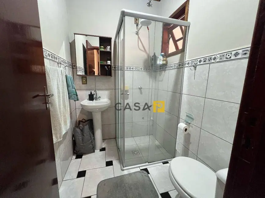 Casa com 4 quartos à venda, 364m2 em Jardim Europa, Nova Odessa - SP - imagem 8 Foto 8 de Casa com 4 quartos à venda, 364m2 em Jardim Europa, Nova Odessa - SP