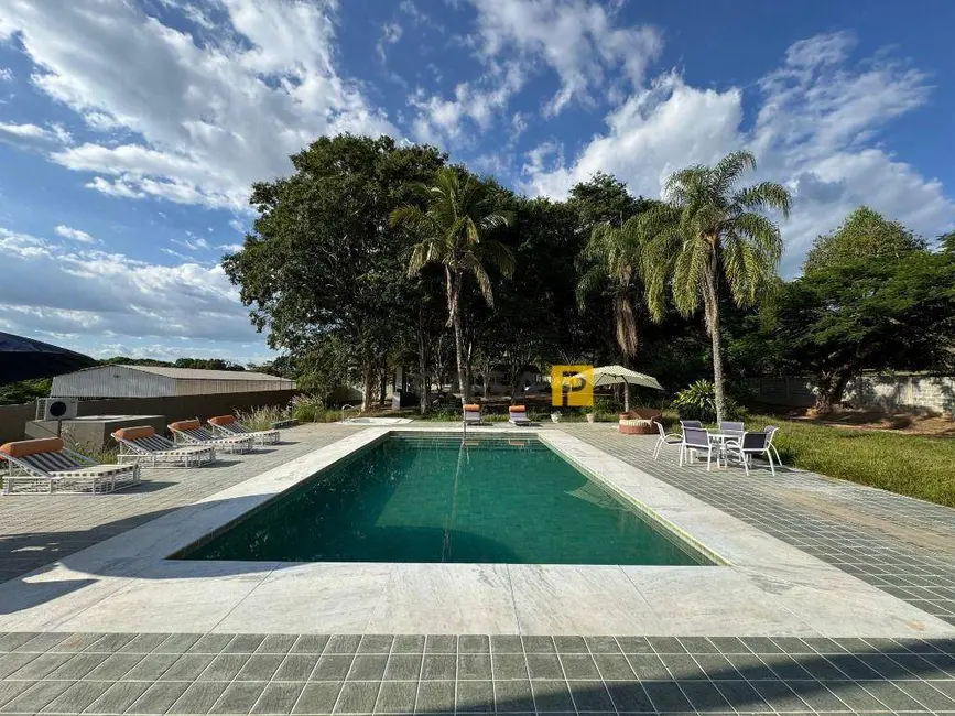 Foto 1 de Chácara com 12 quartos à venda, 28000m2 em Centro, Jaguariuna - SP
