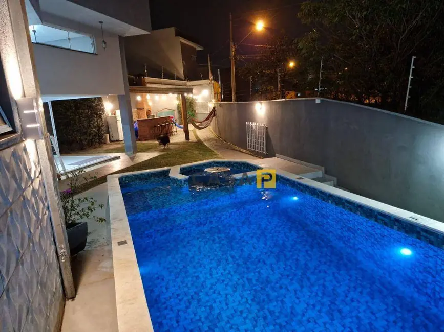 Foto 2 de Casa com 3 quartos à venda, 410m2 em Jardim Maria Helena, Nova Odessa - SP