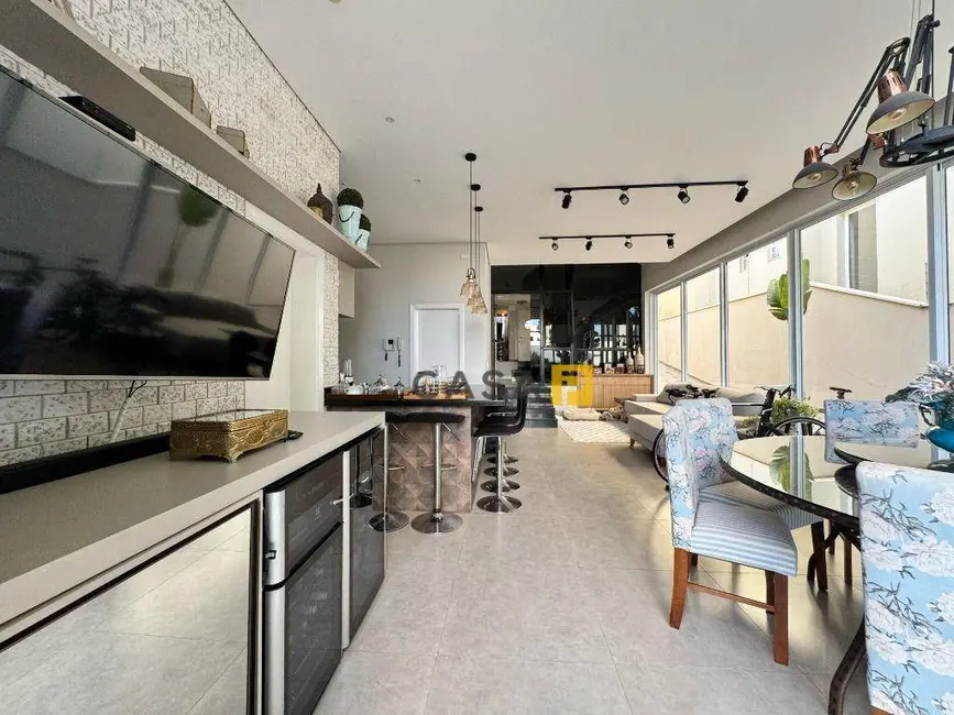 Foto 4 de Casa com 3 quartos à venda, 633m2 em Werner Plaas, Americana - SP