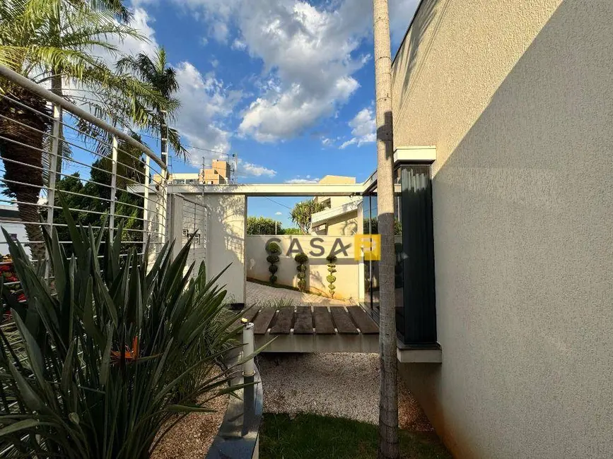 Foto 3 de Casa com 3 quartos à venda, 633m2 em Werner Plaas, Americana - SP