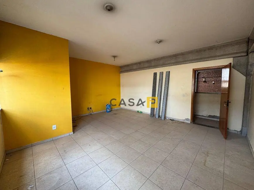 Armazém / Galpão à venda e para alugar, 1068m2 em Loteamento Industrial Nossa Senhora de Fátima, Americana - SP - imagem 4 Foto 4 de Armazém / Galpão à venda e para alugar, 1068m2 em Loteamento Industrial Nossa Senhora de Fátima, Americana - SP