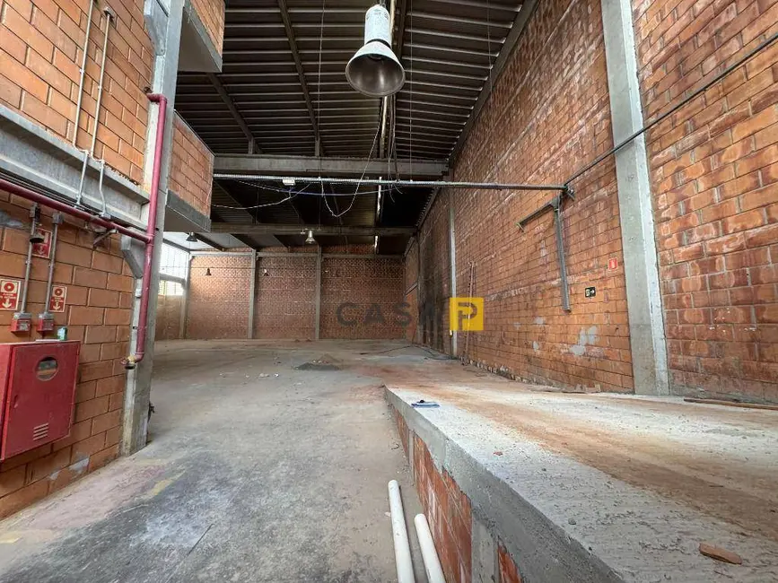 Armazém / Galpão à venda e para alugar, 1068m2 em Loteamento Industrial Nossa Senhora de Fátima, Americana - SP - imagem 6 Foto 6 de Armazém / Galpão à venda e para alugar, 1068m2 em Loteamento Industrial Nossa Senhora de Fátima, Americana - SP