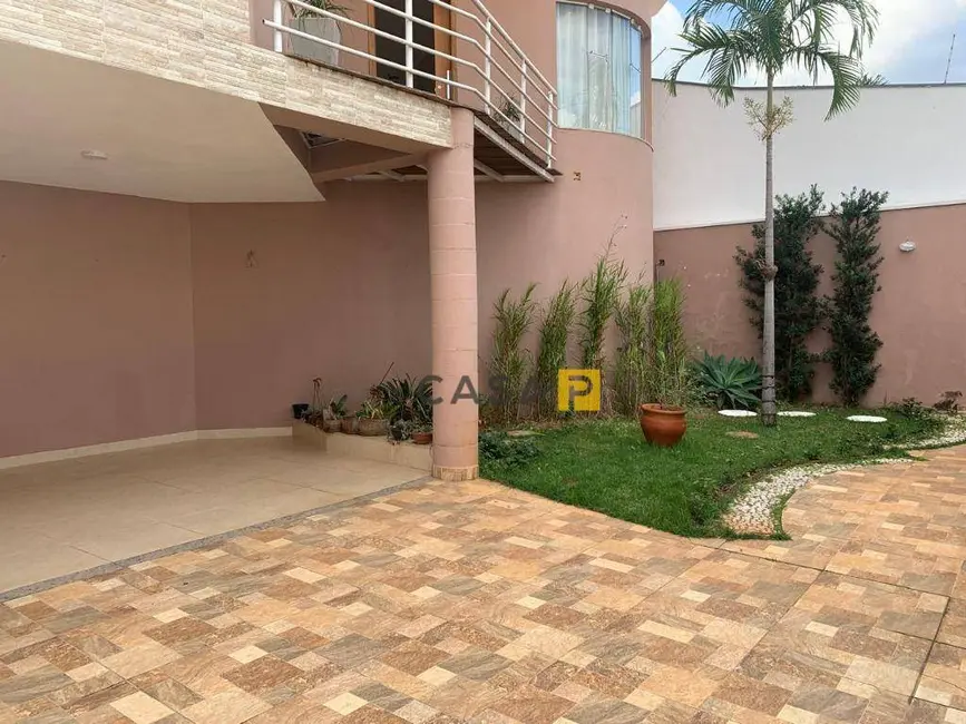 Foto 5 de Casa com 3 quartos à venda, 300m2 em Jardim de Éden, Nova Odessa - SP