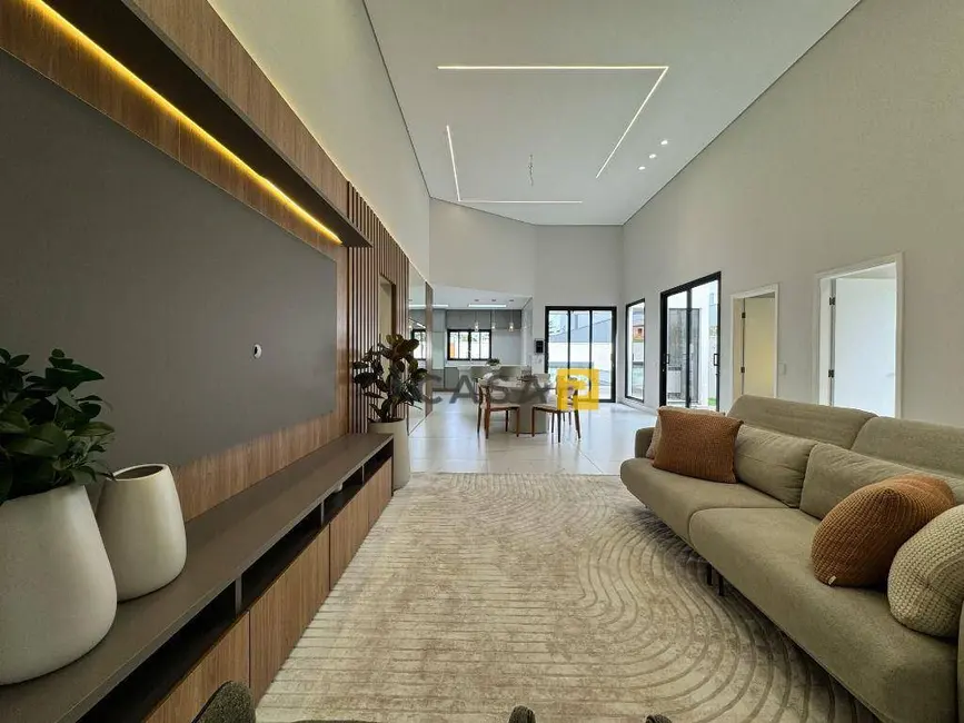 Foto 1 de Casa de Condomínio com 3 quartos à venda, 465m2 em Fazenda Santa Lúcia, Americana - SP