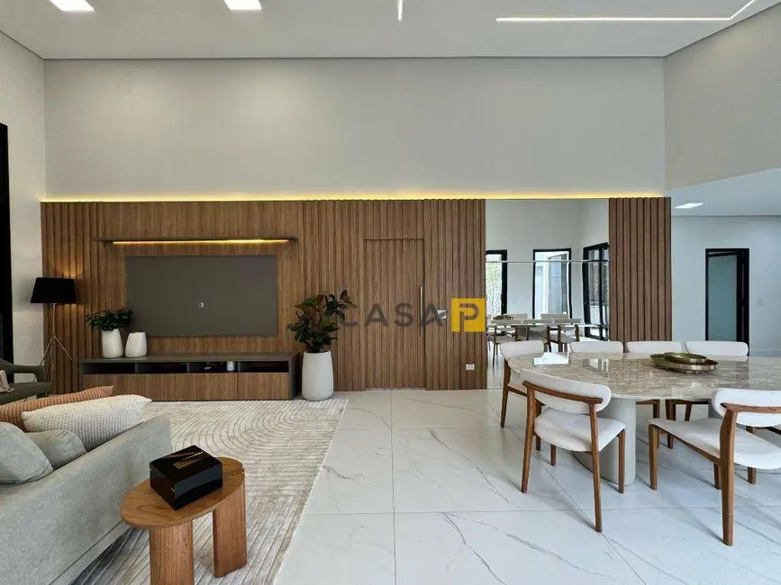 Casa de Condomínio com 3 quartos à venda, 465m2 em Fazenda Santa Lúcia, Americana - SP - imagem 3 Foto 3 de Casa de Condomínio com 3 quartos à venda, 465m2 em Fazenda Santa Lúcia, Americana - SP