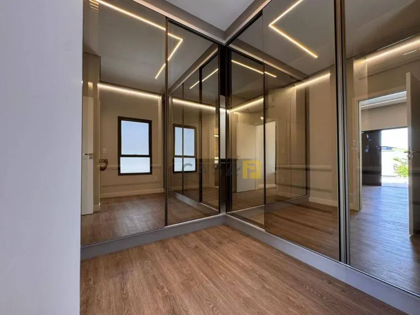 Foto 2 de Casa de Condomínio com 3 quartos à venda, 450m2 em Loteamento Residencial Jardim Villagio, Americana - SP