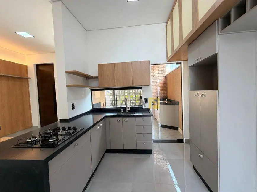Foto 5 de Casa com 2 quartos à venda, 149m2 em Parque Fabrício, Nova Odessa - SP