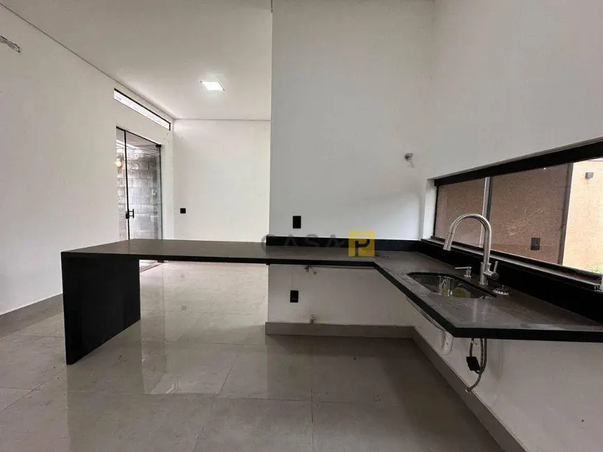 Foto 6 de Casa com 2 quartos à venda, 132m2 em Parque Fabrício, Nova Odessa - SP