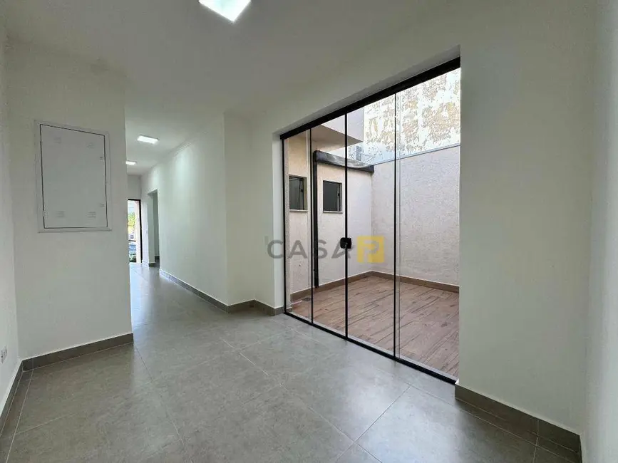 Foto 13 de Casa para alugar, 367m2 em Jardim Girassol, Americana - SP