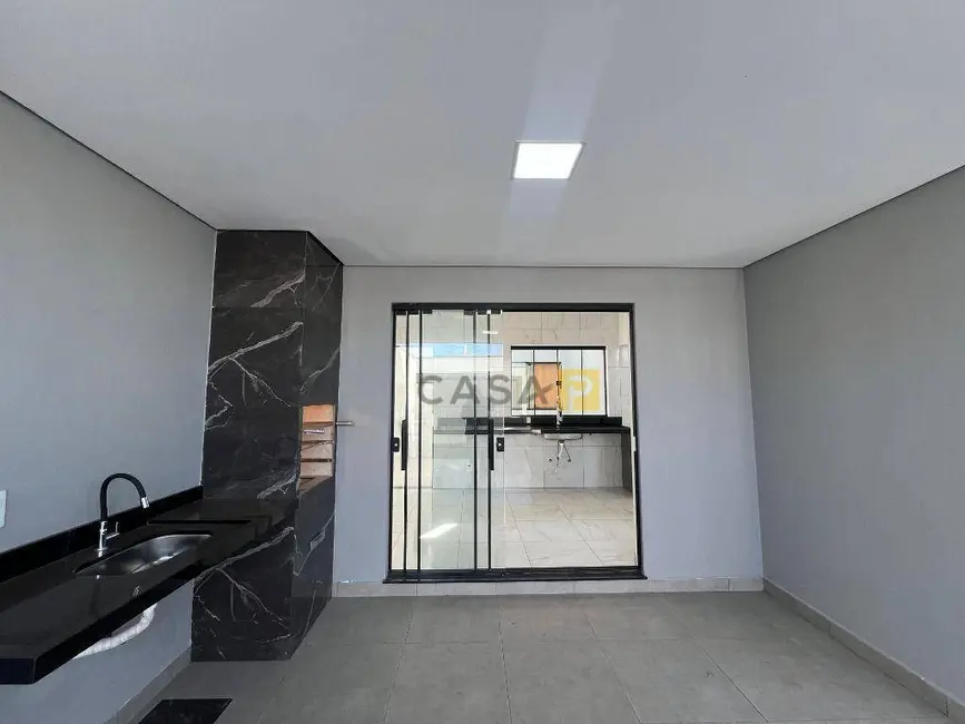 Casa com 3 quartos à venda, 160m2 em Hortolandia - SP - imagem 6 Foto 6 de Casa com 3 quartos à venda, 160m2 em Hortolandia - SP