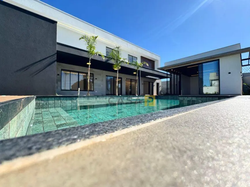 Casa de Condomínio com 4 quartos à venda, 1000m2 em Estância Hípica, Nova Odessa - SP - imagem 7 Foto 7 de Casa de Condomínio com 4 quartos à venda, 1000m2 em Estância Hípica, Nova Odessa - SP