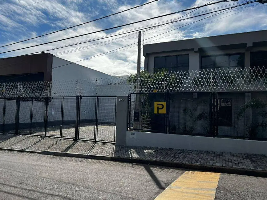 Foto 26 de Casa para alugar, 1193m2 em Jardim Glória, Americana - SP