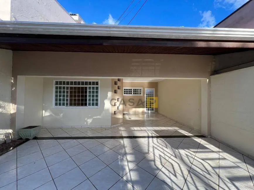 Foto 2 de Casa com 3 quartos à venda e para alugar, 210m2 em Parque Novo Mundo, Americana - SP