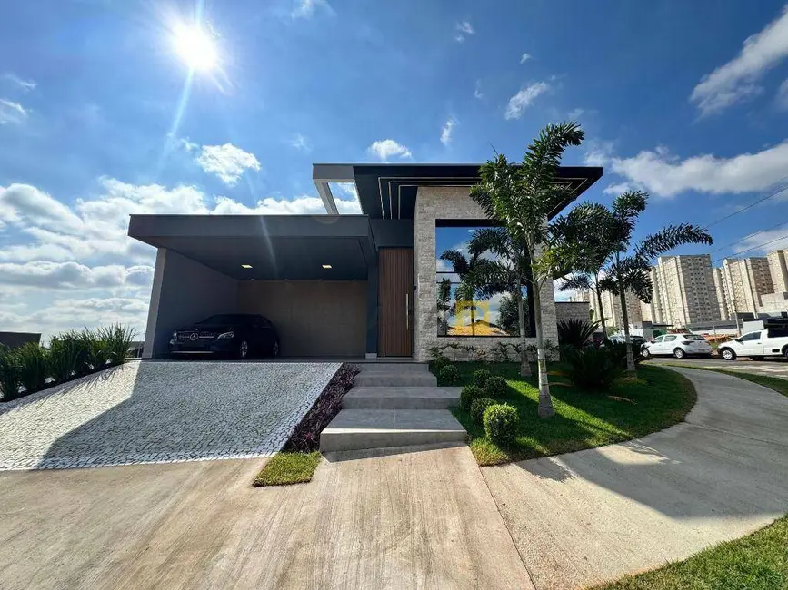 Foto 3 de Casa de Condomínio com 3 quartos à venda, 332m2 em Nova Odessa - SP