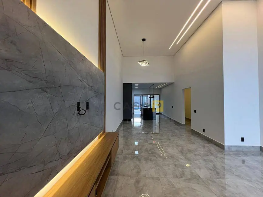 Foto 2 de Casa de Condomínio com 3 quartos à venda, 300m2 em Nova Odessa - SP