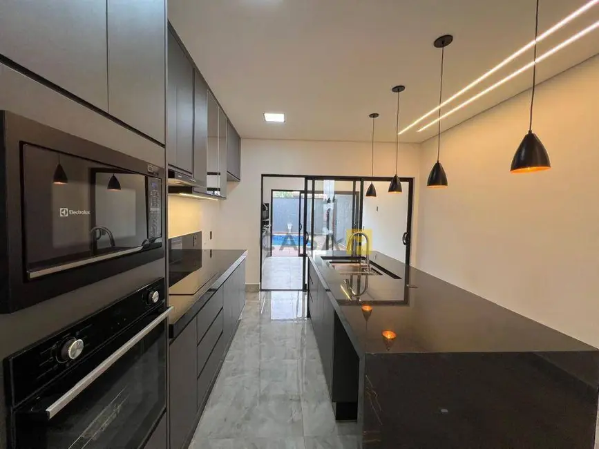 Foto 6 de Casa de Condomínio com 3 quartos à venda, 300m2 em Nova Odessa - SP