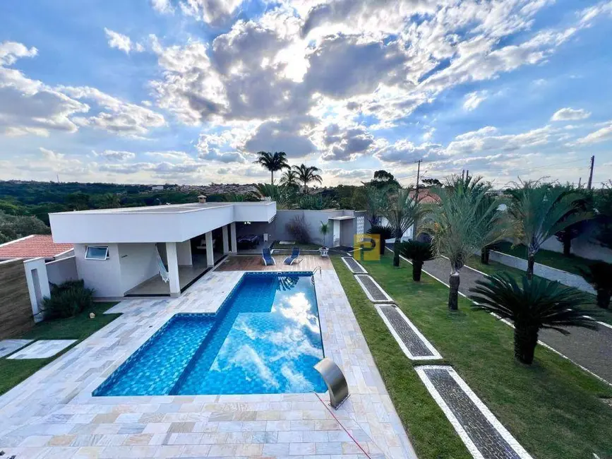 Foto 1 de Casa com 3 quartos à venda, 1000m2 em Residencial Vale das Nogueiras, Americana - SP